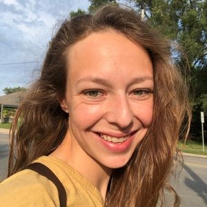 Meet your Posher, Annie